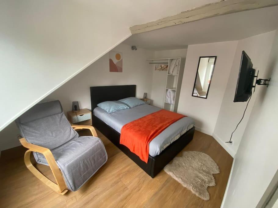 Emeraude T Avec Salle De Sport Apartment Amiens Exterior photo
