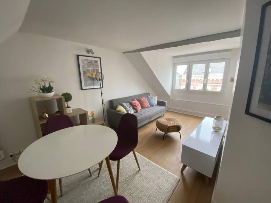 Emeraude T Avec Salle De Sport Apartment Amiens Exterior photo